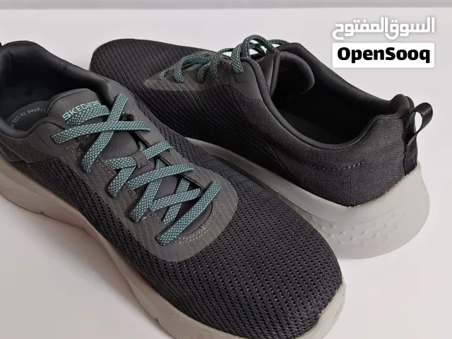 sketcher go walk