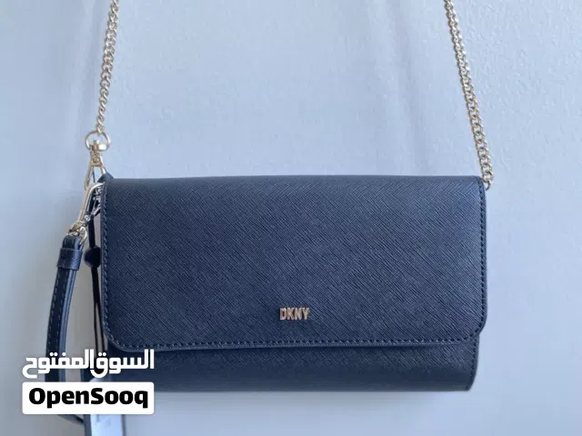 حقيبة DKNY سوداء  DKNY black bag