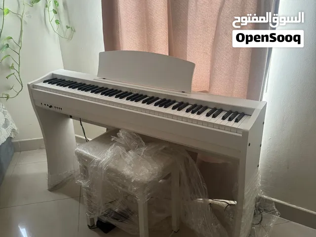 Kawai Piano +chair – Like New Condition  بيانو Kawai جديد+ الكرسي  – بحالة ممتازة