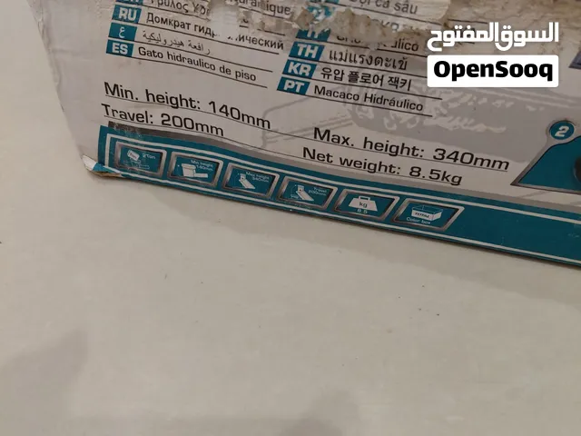 جك 2 طن شبه جديد استعمال مره