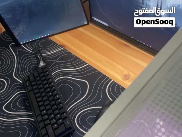 i7-7700  GTX 1660 Super  16GB RAM  512GB SSD + 500GB HDD  1080p 120Hz Dual monitor