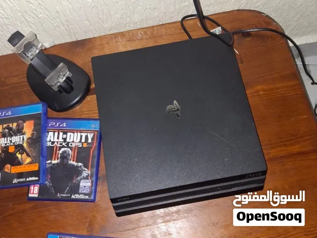 PlayStation 4 1TB pro for sale with its discs سعر قابل للنقاش
