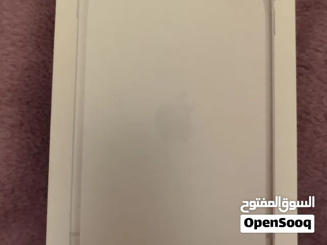 iPhone 17 pro max silver