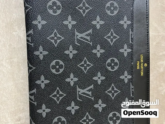 Premium Men’s Louis Vuitton Inspired Clutch Bag – Elegant & Stylish Look