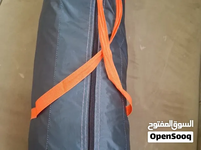خيمة عملية و مناسبة للرحلات و التخييم قابلة للطي. السعر قابل للتفاوض.