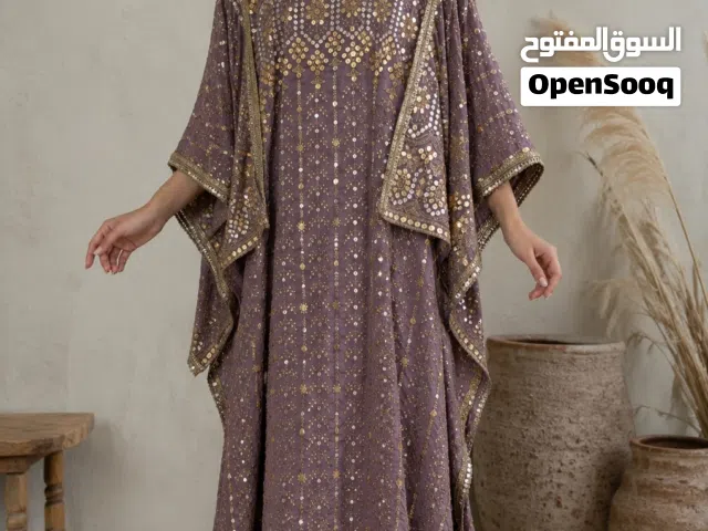 فستان مناسبات موف غباري مطرز للبيع