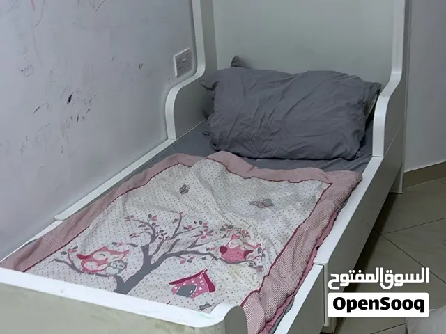 سرير أطفال