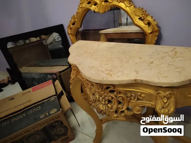 زي في الصوره مع بعض طاولات وفرن ومنضومه