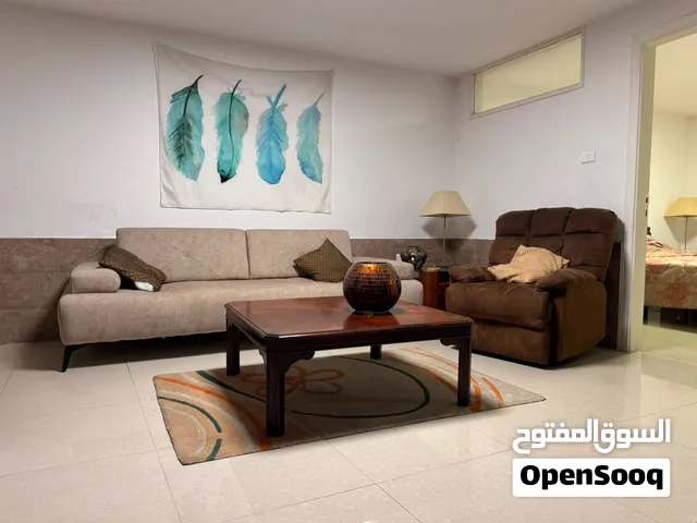 استوديوهات مفروشه للايجار في خلدا والسابع وتلاع العلي وشارع الجامعه وشفا بدران والشميساني