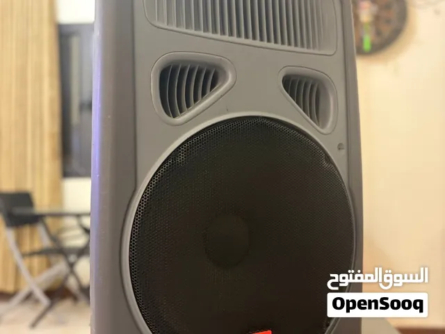 JBL POWERED SUBWOOFER 15”