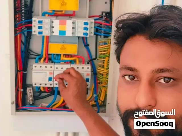 كهربائي وسباك ممتاز - خبرة 14 سنة في الخليج Electrician & Plumber  14+ Years Experience  Bahrain