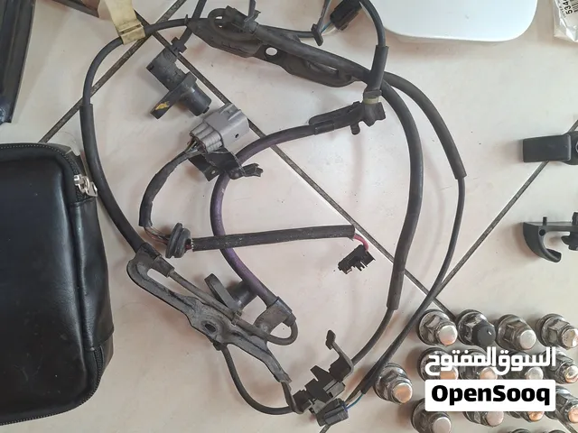 قطع غيار لكزيس ES350