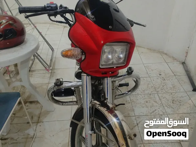 دباب سويدي 2019 للبيع بحالة كويسه جدا. الفحص ساري والاستمارة منتهية 125 سي سي