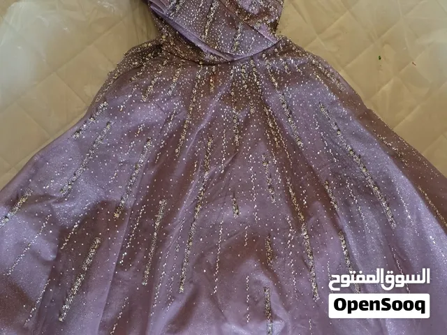 فستان سهره للبيع مستعمل لبسه واحده
