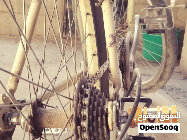 سيكل مقاس 26 قوي الطاوات المنيوم وكالة السعر 39 ألف فقط عررررررررررطة العرض محدوود جداً