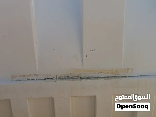 تلحيم خزانت بلاستيك الفيبر