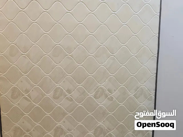 للبيع فرشة سرير طبية – شبه جديدة واستعمال خفيف جدًا