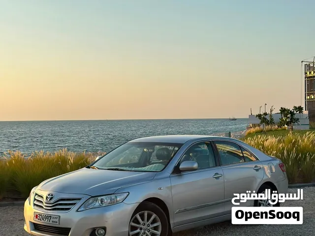 Toyota camry glx model 2010