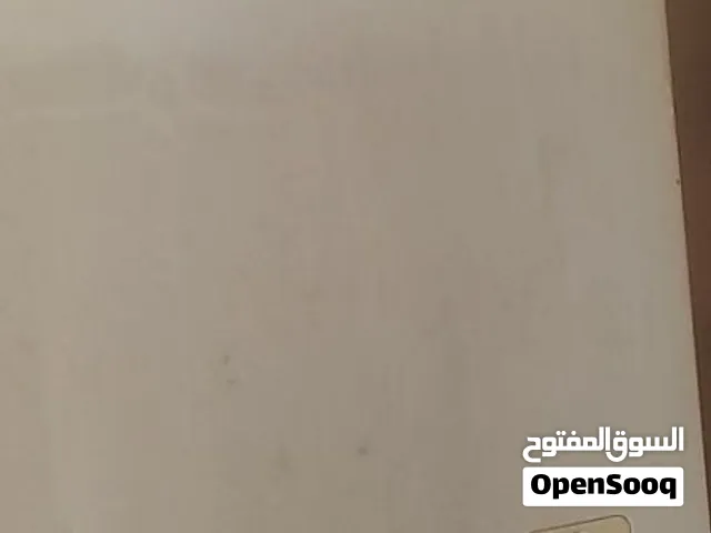 مستعمل العنوان: فريزر أرضي شارب (SHARP) بحالة جيدة جداً للبيع  التفاصيل: للبيع فريزر أرضي (أفقي) من