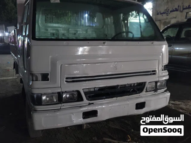 قلاب دايهاتسو 2005 نظيف