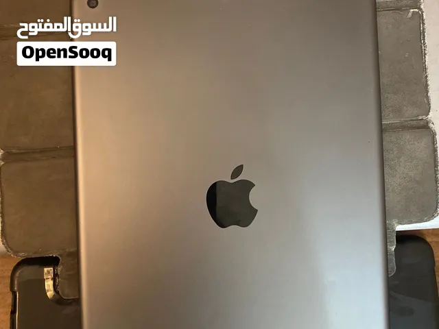 Ipad 8 (128GB) بحاله ممتازه