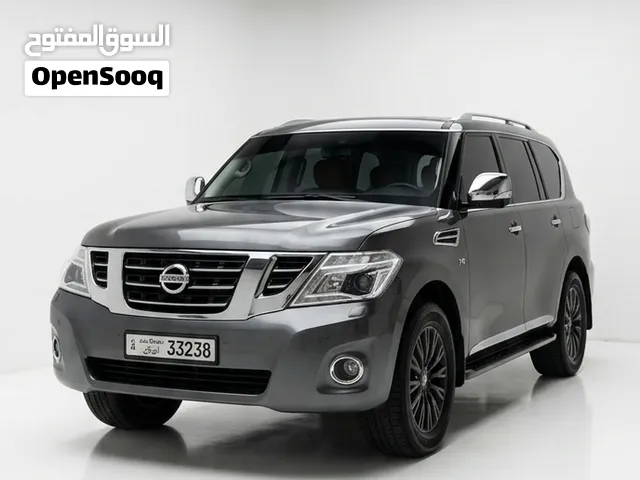 Nissan patrol full option VIP v8 big engine 2014 upgraded interior and starlight very good car