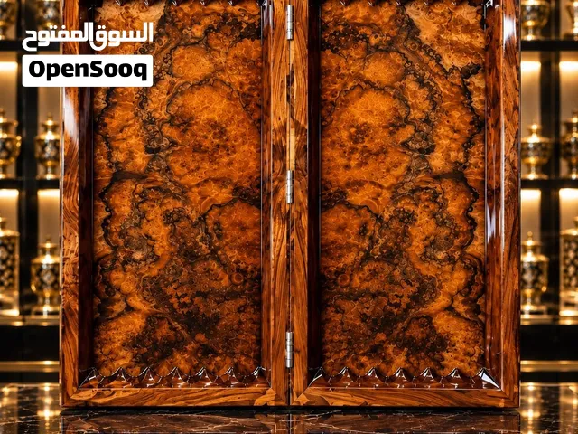طاولة زهر فاخرة من خشب الجوز الطبيعي
