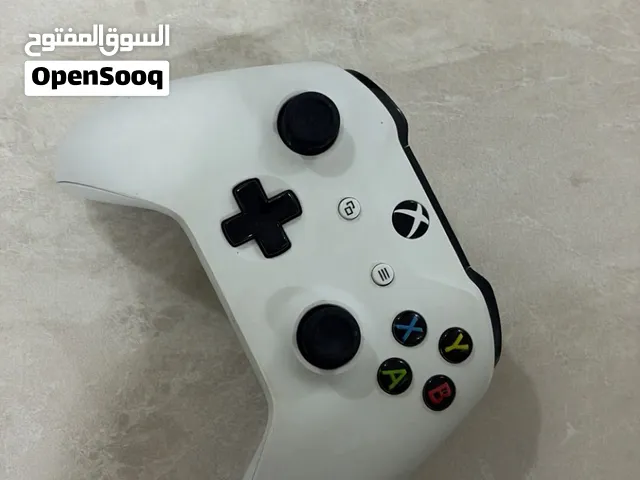 متوفرة للبيع يد تحكم Xboxون