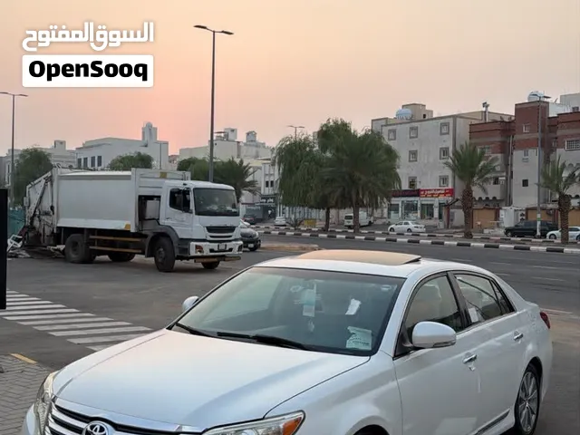 Used Toyota Avalon in Dammam