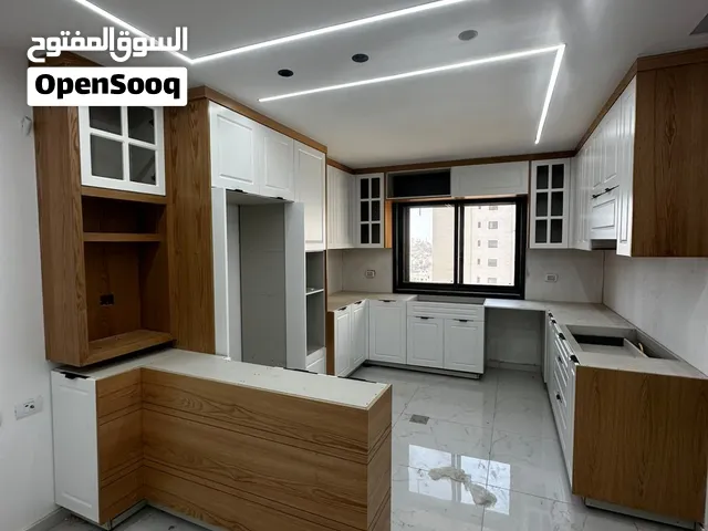 شقه فخمه للبيع رام الله بطن الهوى