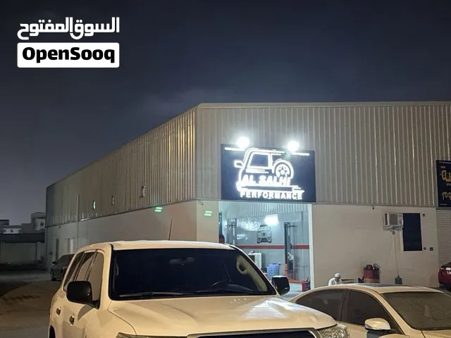 لانكروزر 2010 شبه مخزن ممشى قليل للبيع او البدل ب المناسب