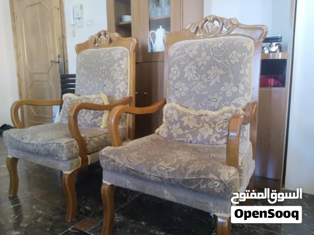 طقم كنب ( 7 ) مقاعد خشب زان للبيع المستعجل .........................................................