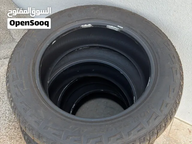 تواير جديدة مستعمله اسبوع فقط 275/55R20  السعر 2100 قابل بل معقول