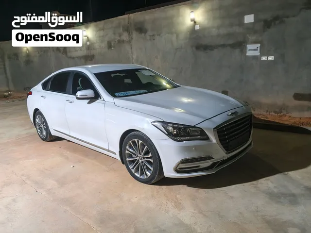 جنسس 2016  امريكية للبيع خيطتها بسيطة رفرف ع اليمين  ماشية في العداد 76 الف  ماشية في بلادها 75 الف