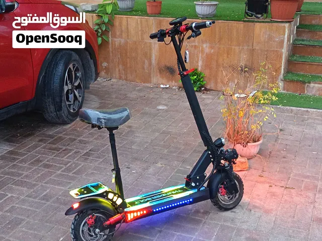 سكوتر للبيع مستخدم 3 أشهر و إستخدام فعلي شهرين