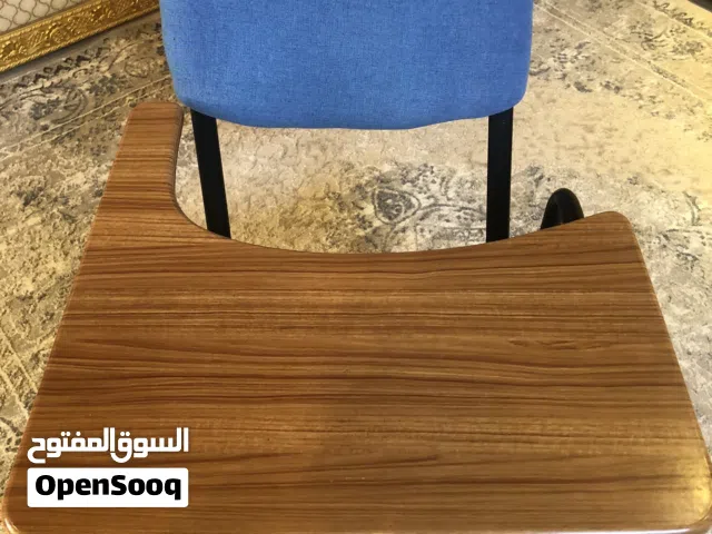 كراسي لاستعمال الدراسة وغيرها جيدة جدا