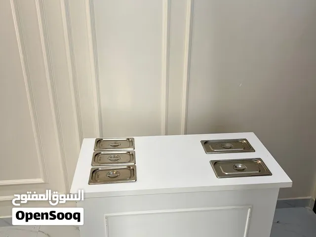 عربة بوفيه متنقلة مع صحون تقديم قابلة للفك وتركيب