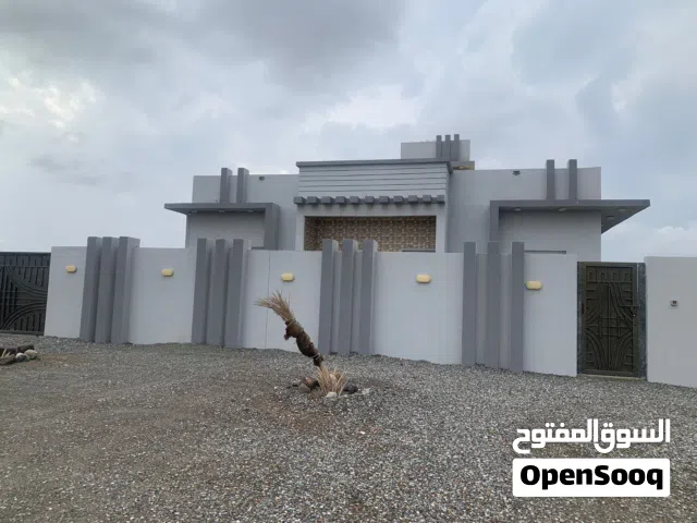 بيت للبيع في ولايه رستاق