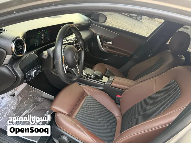 Mercedes A200