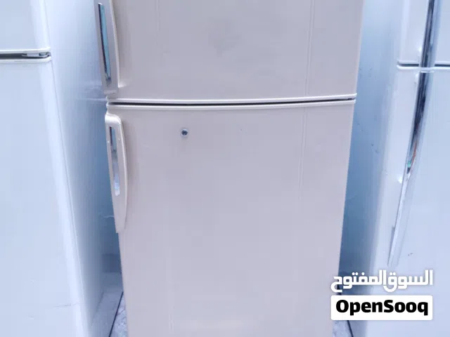 نبيع ثلاجه سانيو 20 قدم بحاله ممتازه سلفر معا التوصيل والتشغيل والكفاله
