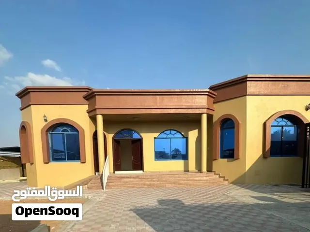 10000 ft² 4 Bedrooms Villa for Rent in Um Al Quwain Al Salamah