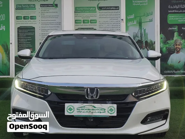 هوندا اكورد تورينج هايبرد موديل 2019 وارد أمريكي السيارة بحالة الوكالة لاتفوت الفرصه وبادر با الحجز.