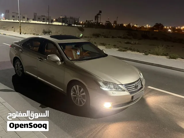 للبيع لكزز ES350 موديل 2011 وكالة البحرين استخدام شخصي بحالة ممتازة سيرفس منتظم نظيفه جدآ من الد