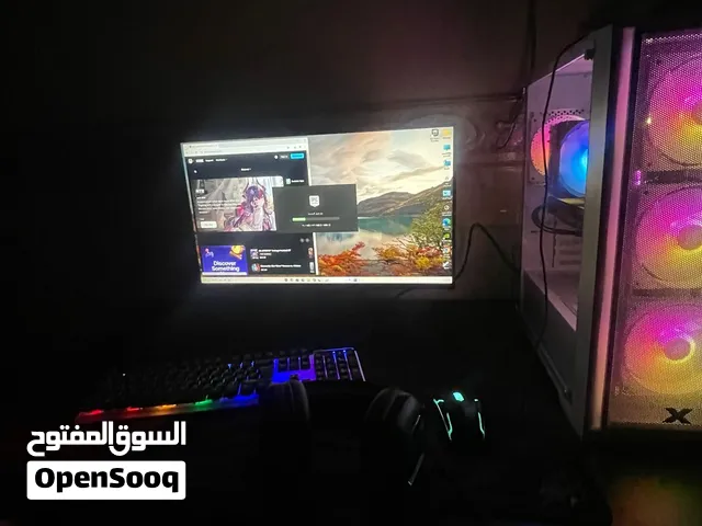 سيت اب كامل جديد ومستخدم شهر بس واستخدام قليل وبي حسابين ستيم حساب بي gta 5 كامله وباتلفيلذ v جديد م