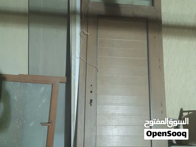 باب pvc خشبي للبيع