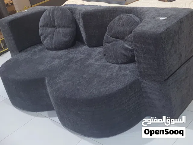 جلسة من الاسفنج وتفتح لتصبح سرير مفرد مريح مع عدد 2 مخدة دايرية