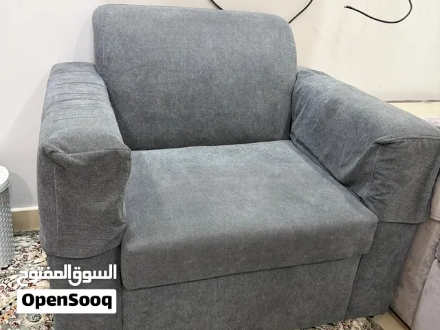 كرسي مريح ونظيف