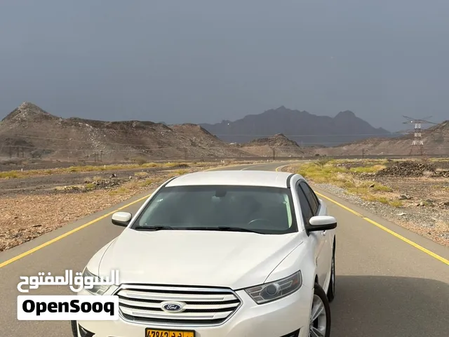 Used Ford Taurus in Al Dakhiliya