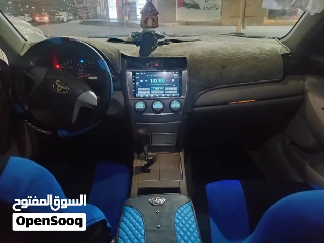 (TOYOTA CAMRY) 2008 بها سنه تامين و ملكيه ٫٫٫٫٫٫السعرقابل للتفاوض