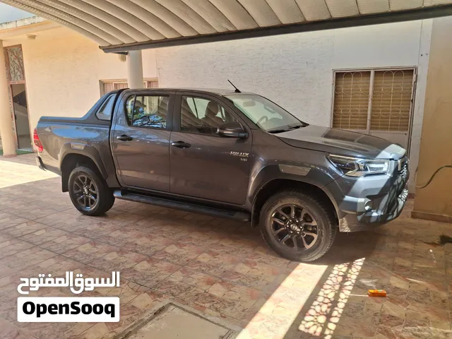ممشى 12500 حالة الدار بدون اى عيوب عداد ابيض v6محرك 40 بلوحة مميزة 308 دفع كاش او صك